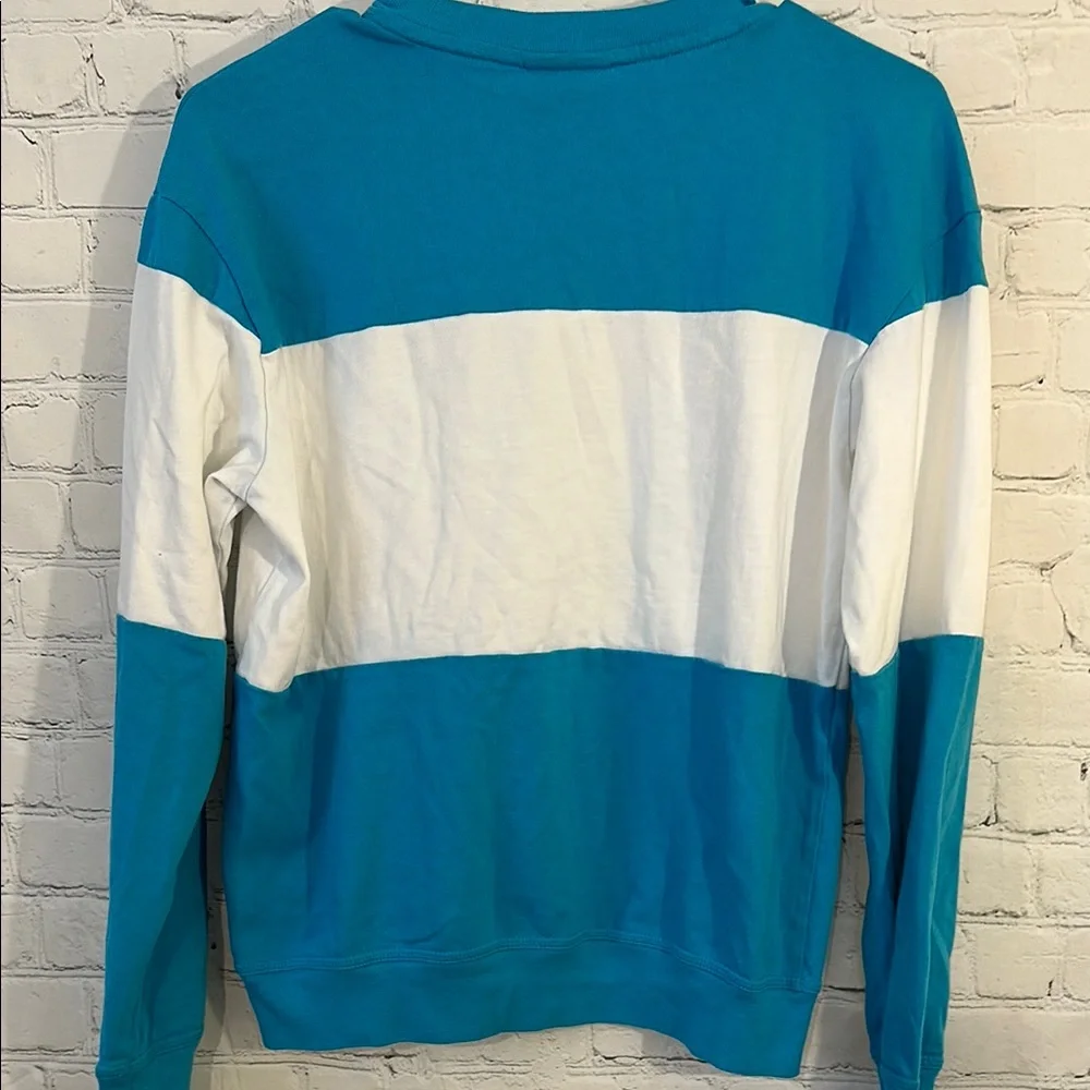 Nike Blue and White ladies long sleeve top - Picture 5 of 6